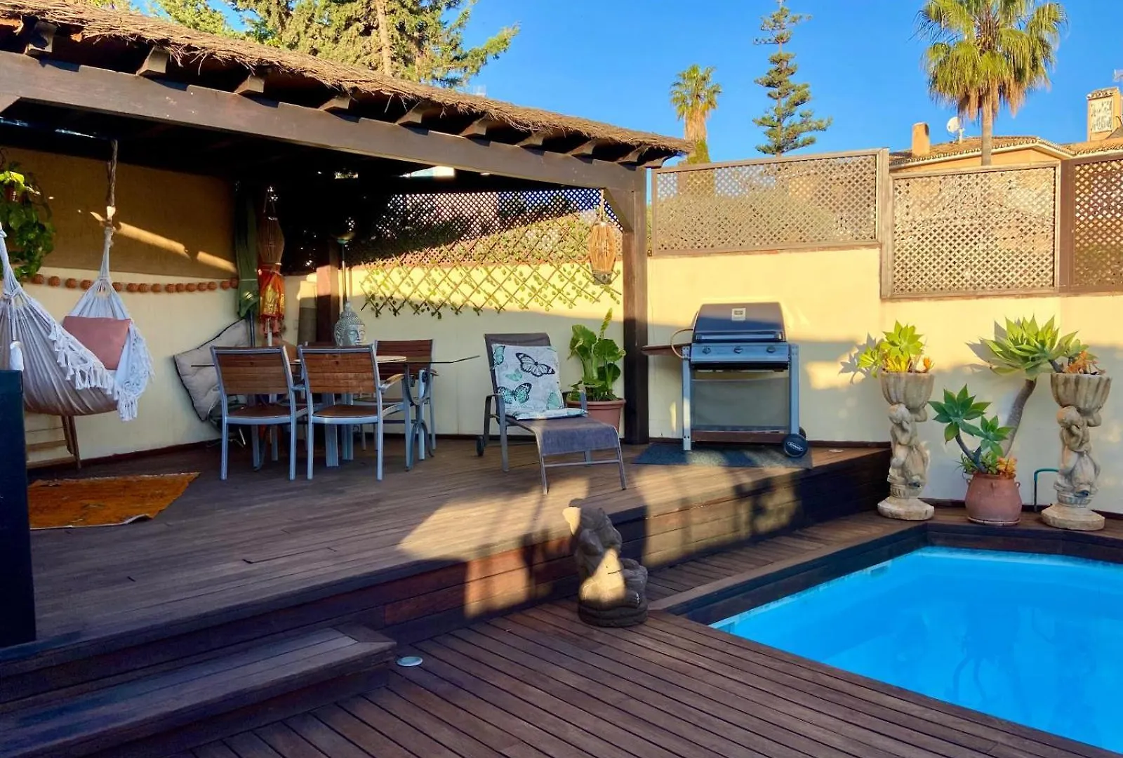 Apartment Bungalow Aloha, Piscina Privada, Playa Y Barbacoa