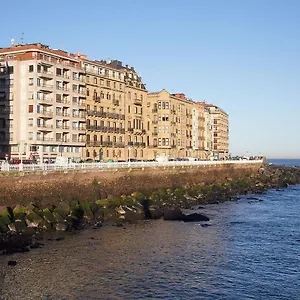 Marrubi - Basque San Sebastián