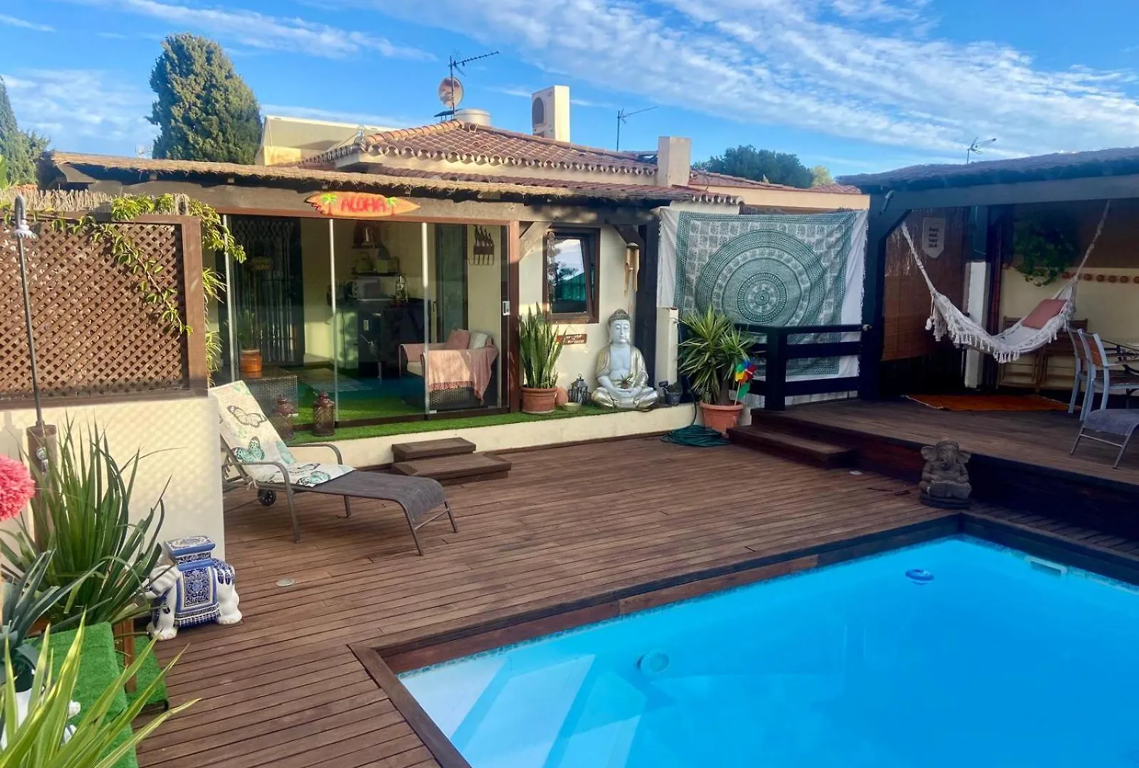 Apartment Bungalow Aloha, Piscina Privada, Playa Y Barbacoa Spain
